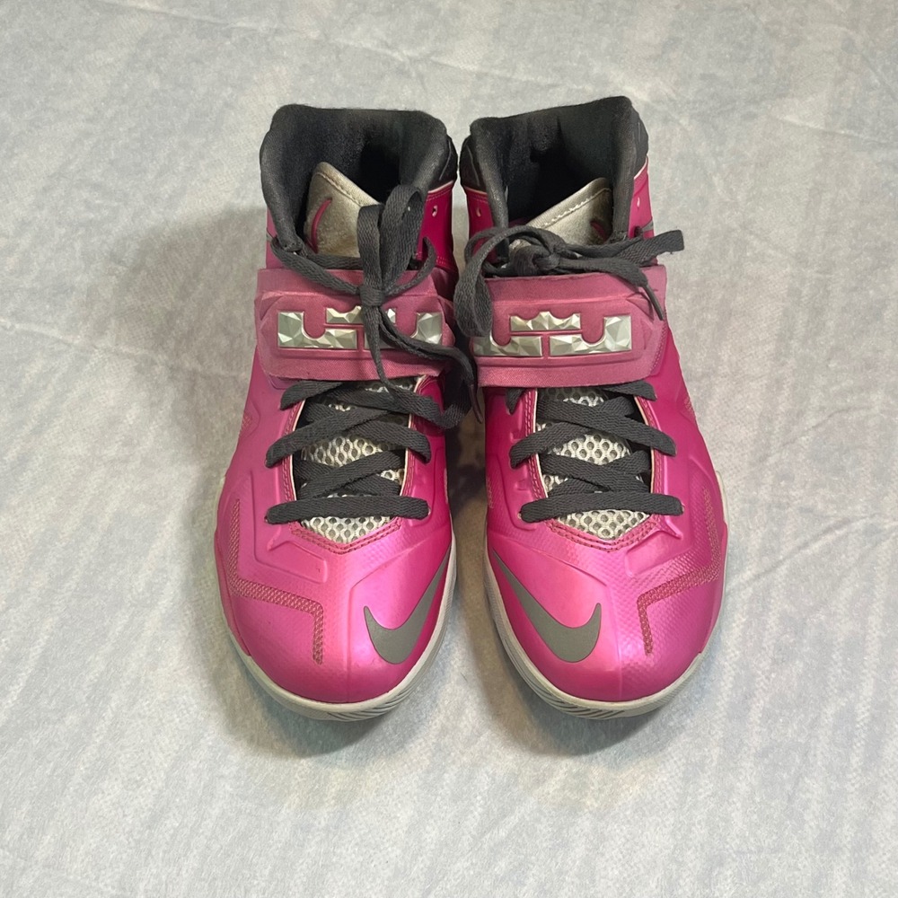 Nike LeBron Zoom Soldier 7 Kay Yow Think Pink Basketball Shoes 599264-600 US 8.5